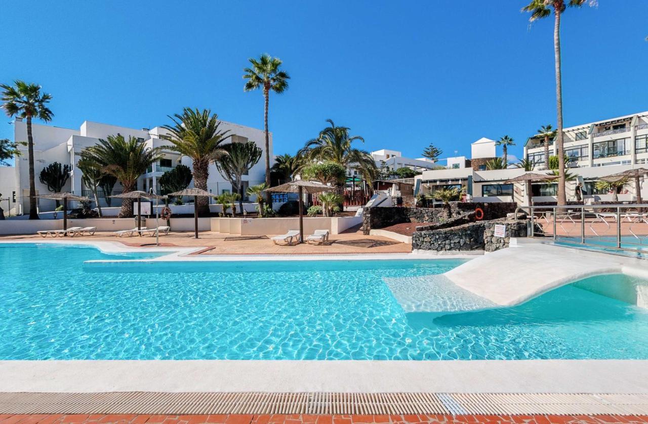 Apartament Casa Atlantis Playa Roca Costa Teguise Zewnętrze zdjęcie