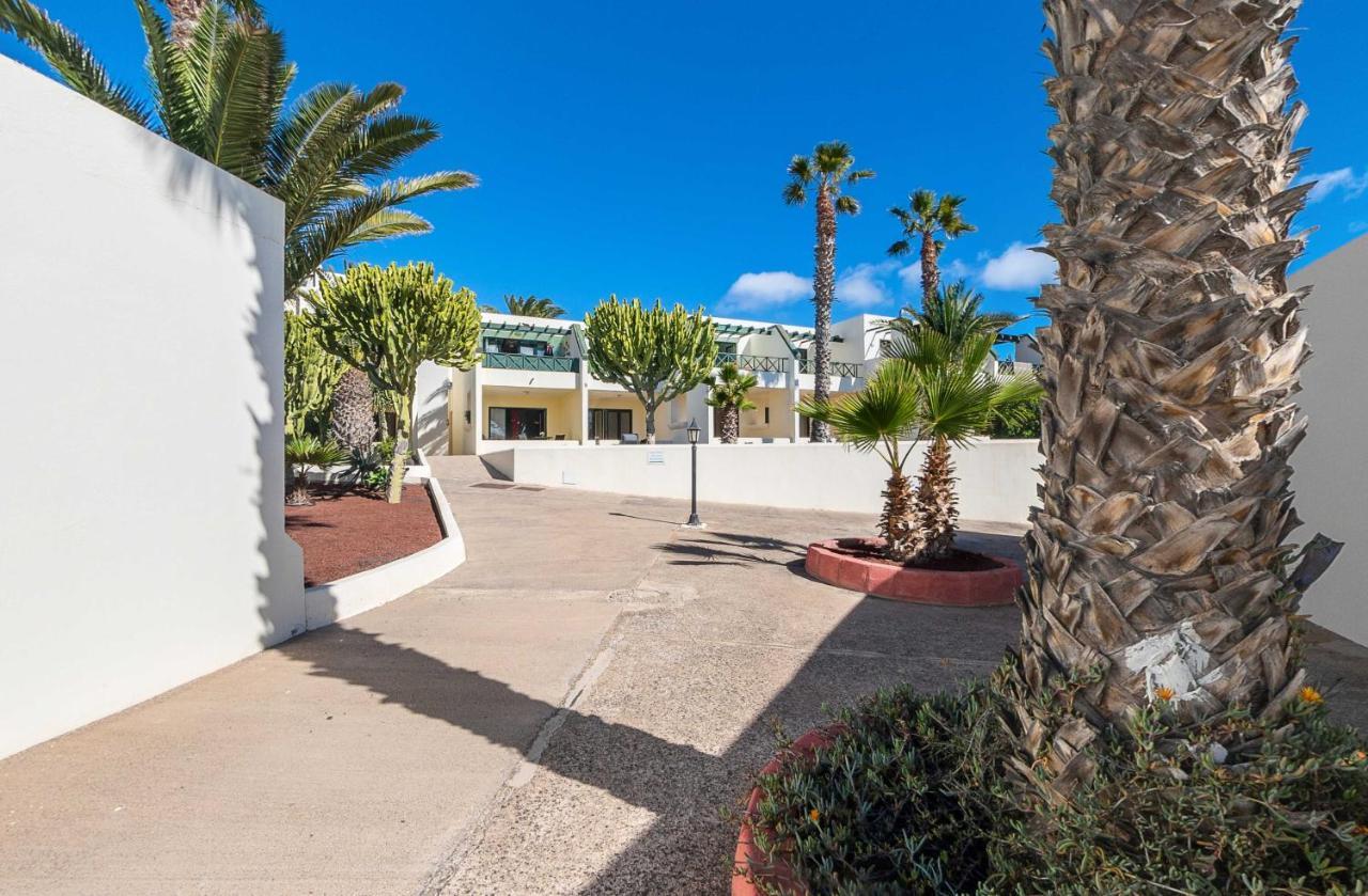 Apartament Casa Atlantis Playa Roca Costa Teguise Zewnętrze zdjęcie